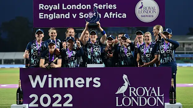 England-women-win