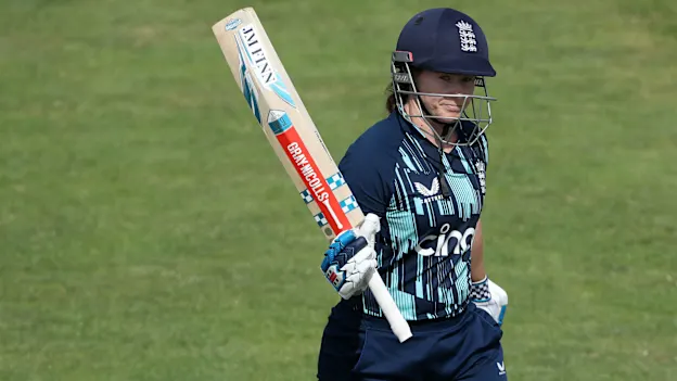 Tammy-Beaumont
