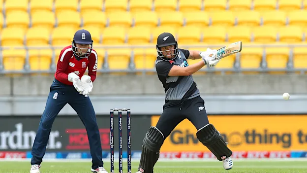 Thamsyn Newton of New Zealand bats during game one of the International T20 series between the New Zealand White Ferns and England