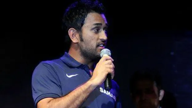 13380 dhoni_434