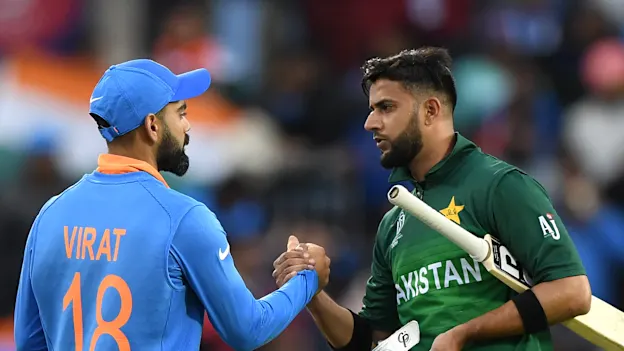 Virat Kohli and Imad Wasim