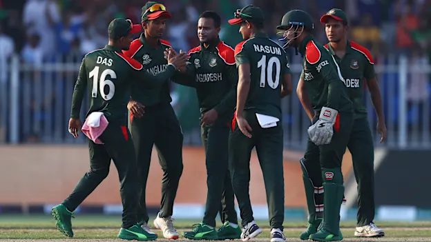 Shakib-wicket