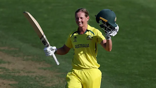 Meg Lanning 100