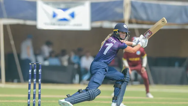 Darcey Carter batting 