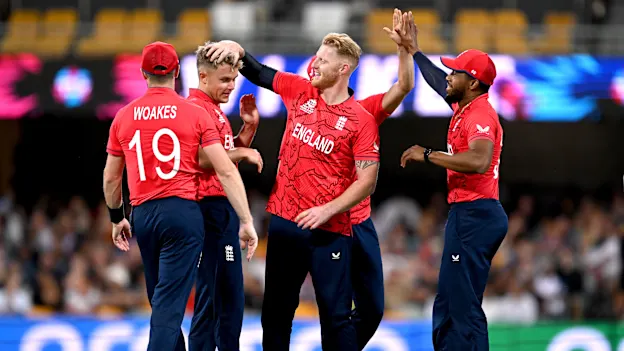 England vs New Zealand - Super 12 - England win by 20 runs