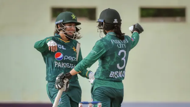 PAK WOMEN