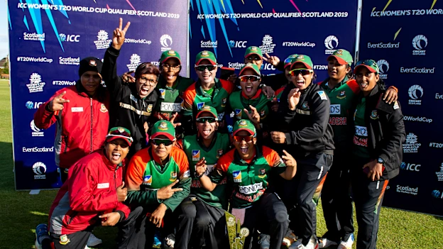 The victorious Bangladesh team.