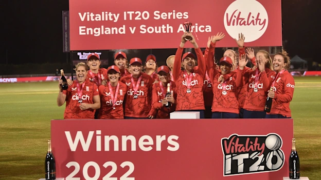 England-win-series