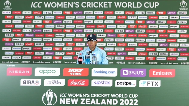 Post-Match-England-Sophia-Dunkley-27-03-2022_Moment
