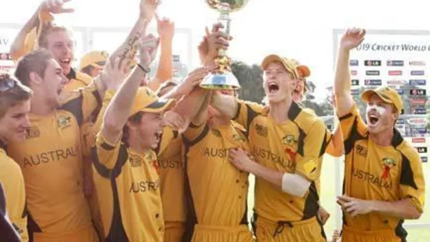 24595 aus u19 aug8 2011