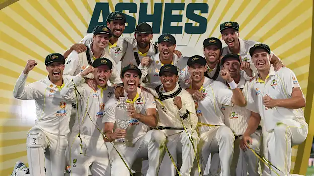 Ashes trophy lift