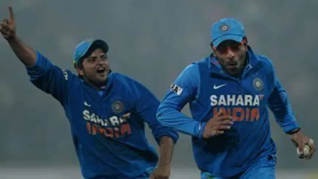 41280 India celebrating after the win