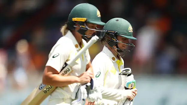 Rachael Haynes and Meg Lanning