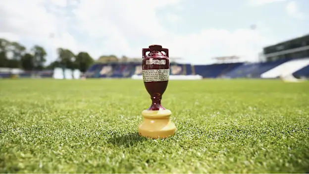 Ashes urn