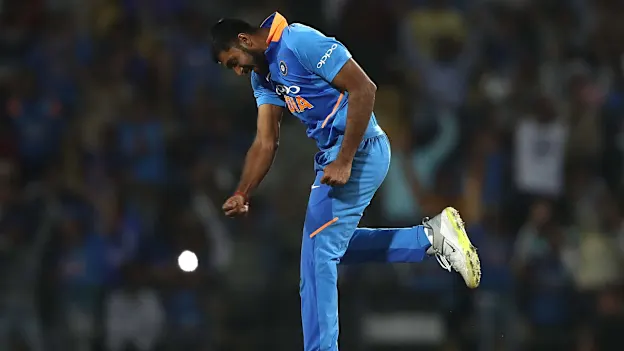 'The confidence he has gained with his batting is rubbing on to his bowling as well' – Bharat Arun on Vijay Shankar