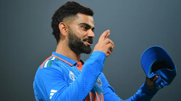 Kohli-fingers-crossed
