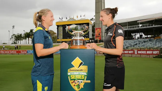 Meg Lanning and Amy Satterthwaite