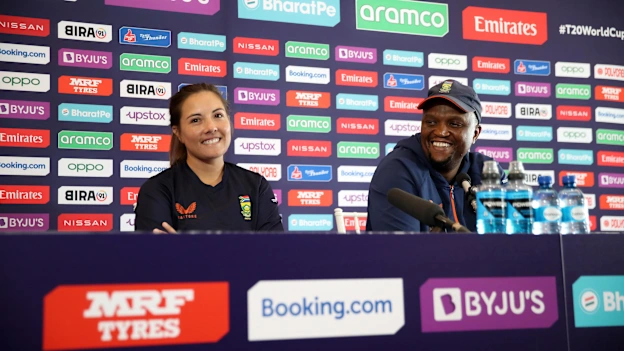 South-Africa-Sune-Luus-and-Hilton-Moreeng-pre-match-25FEB2023