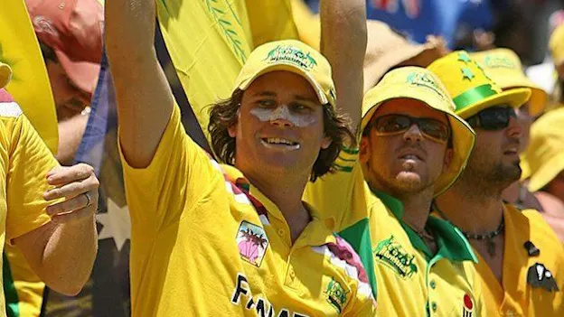 59213 Australian cricket fans support their te
