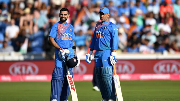 Kohli Dhoni