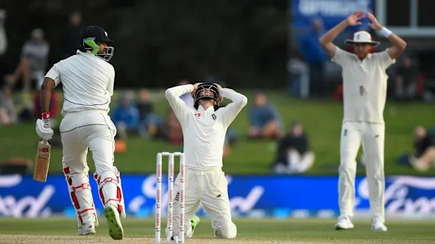 Ish Sodhi - England (top image)
