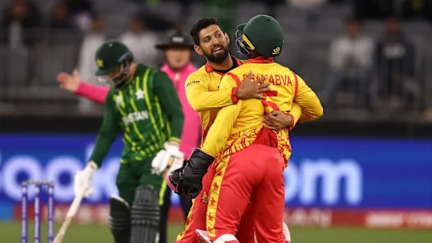 Sikandar Raza of Zimbabwe celebrates the wicket of Shan Masood of Pakistan during the ICC Men's T20 World Cup match between Pakistan and Zimbabwe 1920x1080
