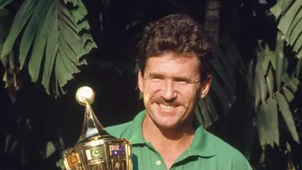 Logo of Allan Border