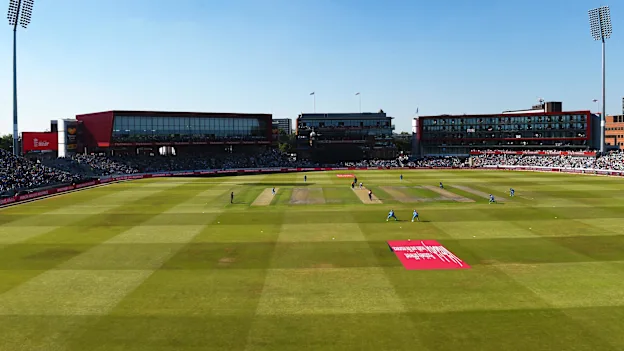 Old Trafford.jpg
