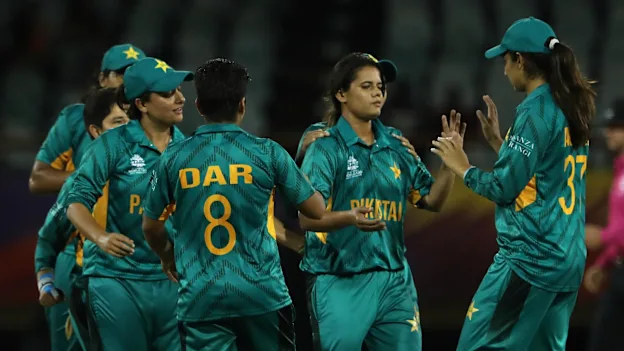 Pak Women