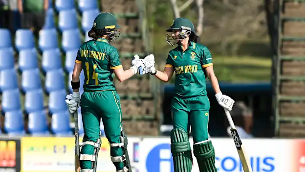 Laura Wolvaardt and Marizanne Kapp