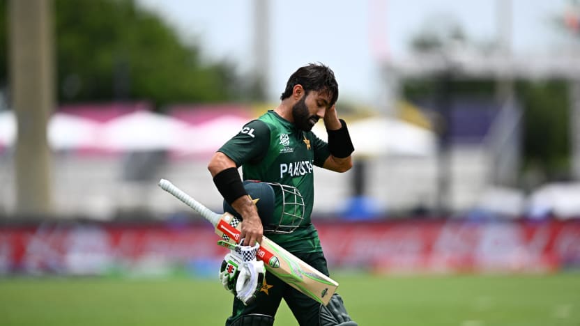 LIVE: Pakistan falter in run-chase against Ireland