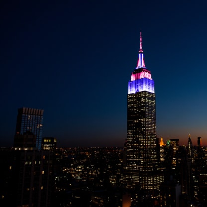 Cricket lights up New York's Empire State Building