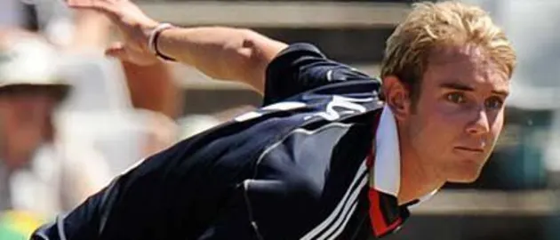 12402 Stuart Broad june25 2011