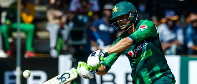 Shoaib Malik smashes one during the course of his 24-ball 37*
