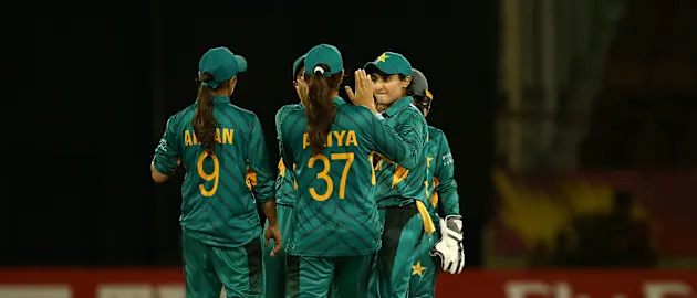 Pak Women