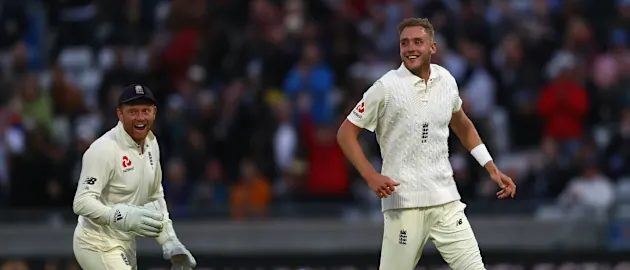 Stuart Broad took three wickets in eleven balls in the second innings to set up the victory as he finished the match with figures of 5-81.