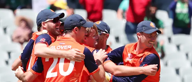 Netherlands players celebrate the win during the ICC Men's T20 World Cup match between South Africa and Netherlands 1920x1080
