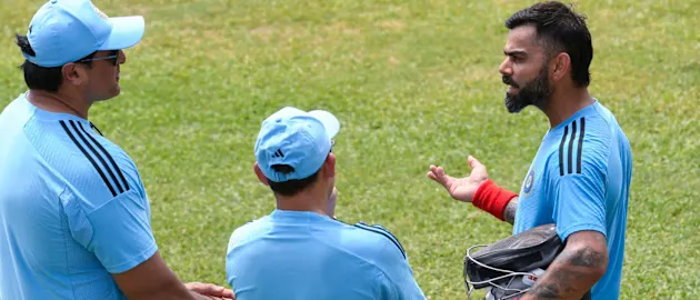 Dravid-defends-Rohit-Kohli