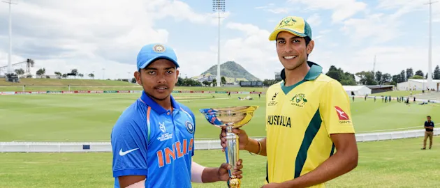 Captains Prithvi Shaw of India and Jason Sangha of Australia