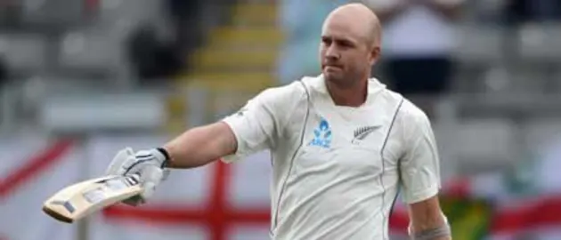 43970 Peter Fulton celebrates his hundred