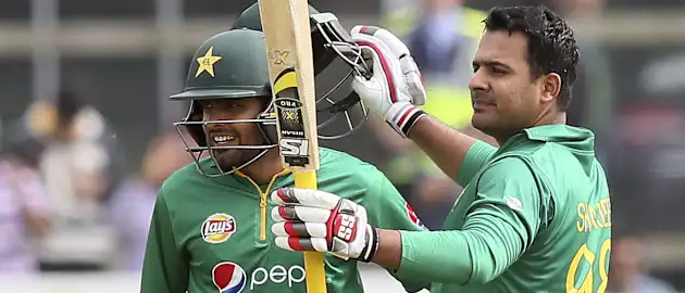 76626 CRICKET-IRL-PAK-ODI