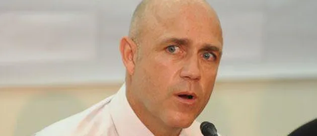 39608 Richard Pybus steps down