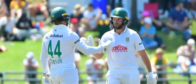 South Africa fight to set up exciting series finale