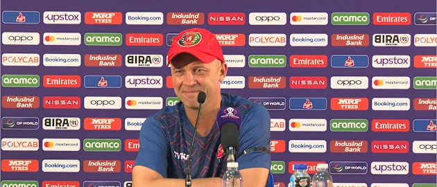 Jonathan-Trott-11-10-23