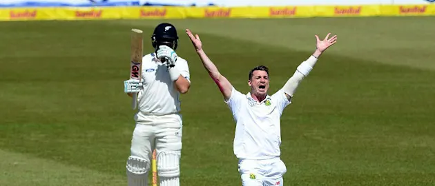 76802 2nd Sunfoil International Test: South Africa v New Zealand, Day 4