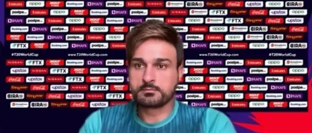 Pre-Match-PC-Hamid-Hassan-Afghanistan-02-11-21_Moment