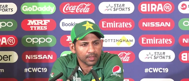 Sarfaraz-Ahmed-PAKISTAN-POST-CWC-31MAY19_Moment