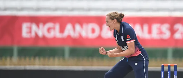 Laura Marsh took 3 for 7 as England beat New Zealand by seven wickets in their second WWC17 warm-up match