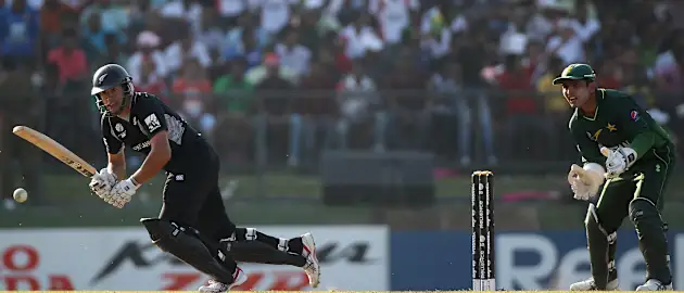 Ross Taylor's explosive finish to his innings rocked Pakistan