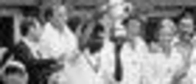 16615 Clive-Lloyd_70